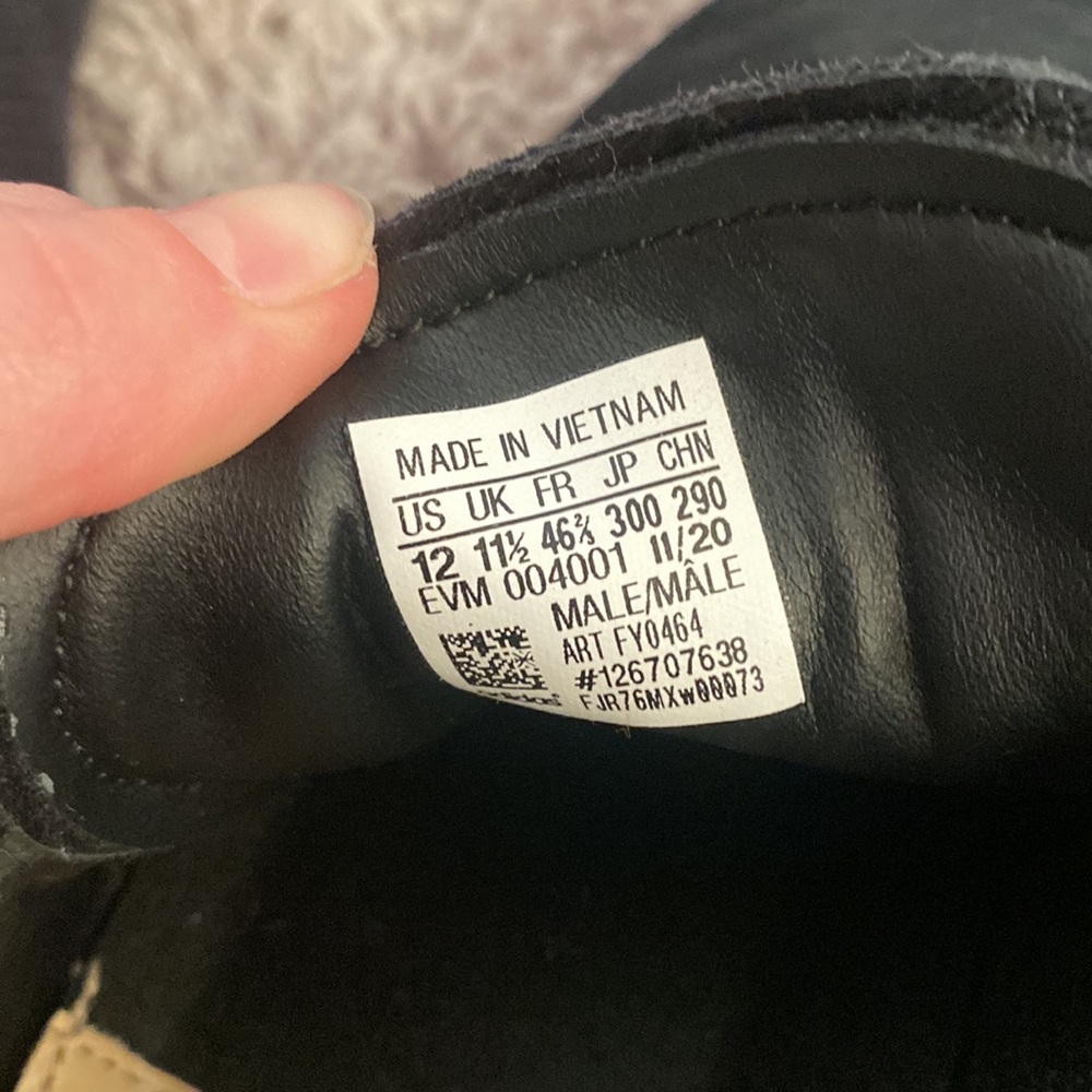 Adidas - Picture 6 of 7
